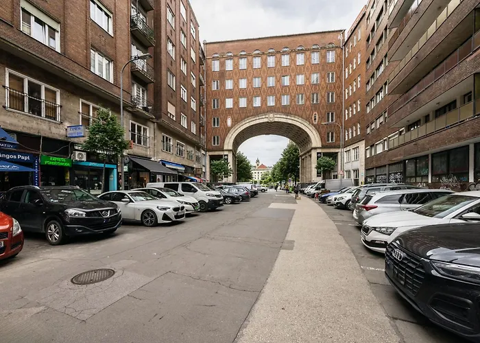 Appartement Madach - Heart Of *