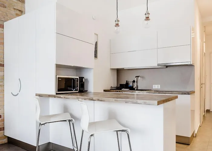 Madach - Heart Of * Budapesta