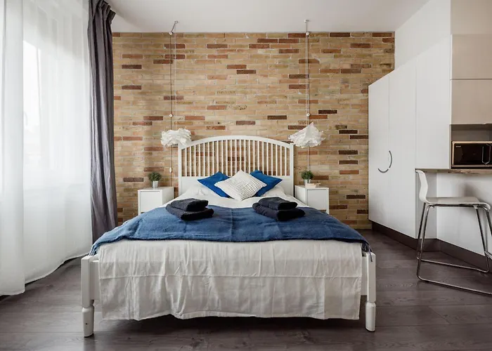 Madach - Heart Of * Budapesta